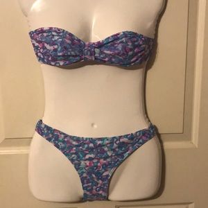 Oakley Bathing Suit Size small